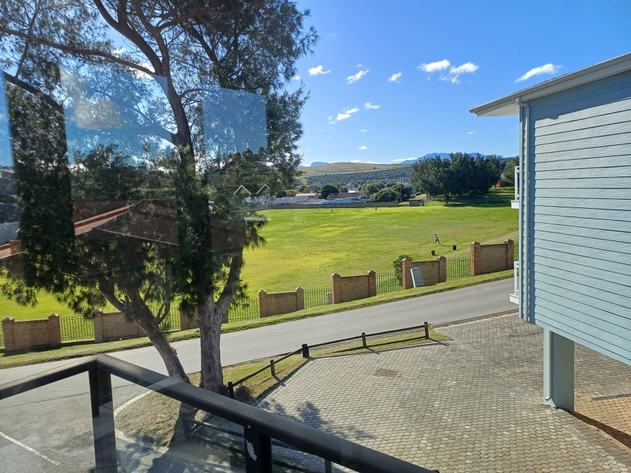 6 Bedroom Property for Sale in Hartenbos Central Western Cape